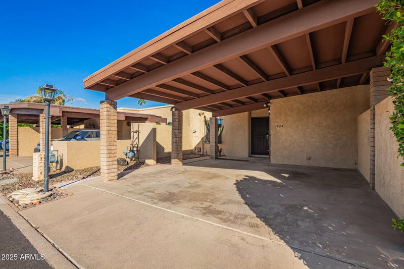 1274 Avenida Hermosa --, Phoenix, AZ 85014