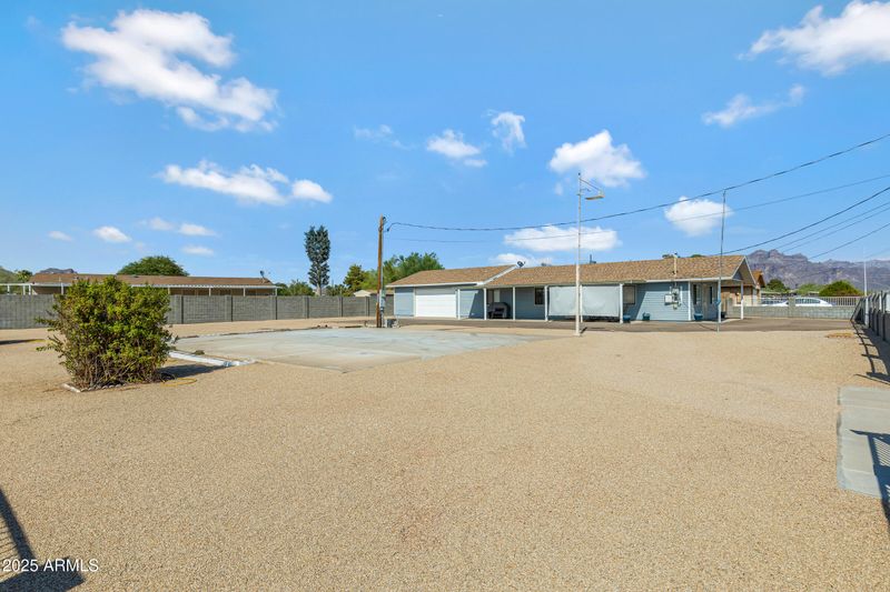 1274 W Tepee St, Apache Junction, AZ 85120