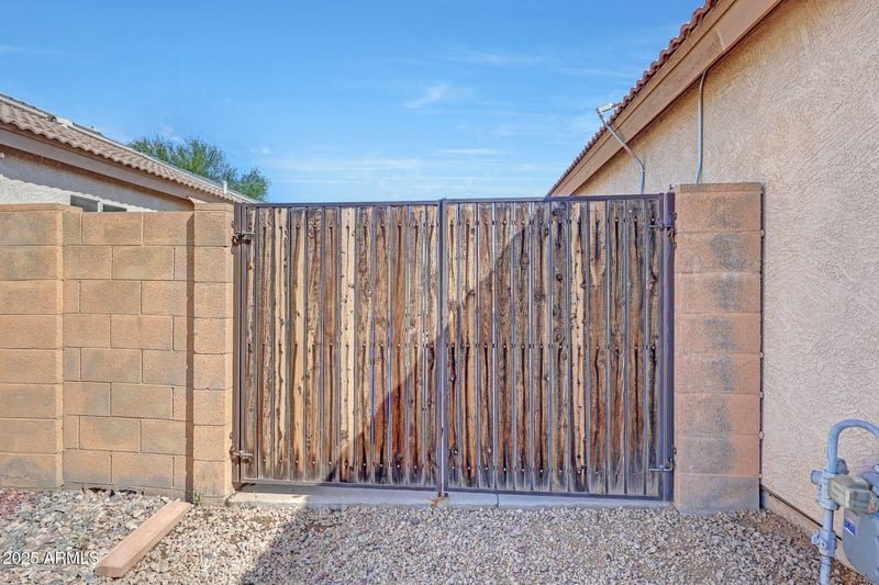 12744 Columbine Dr, El Mirage, AZ 85335