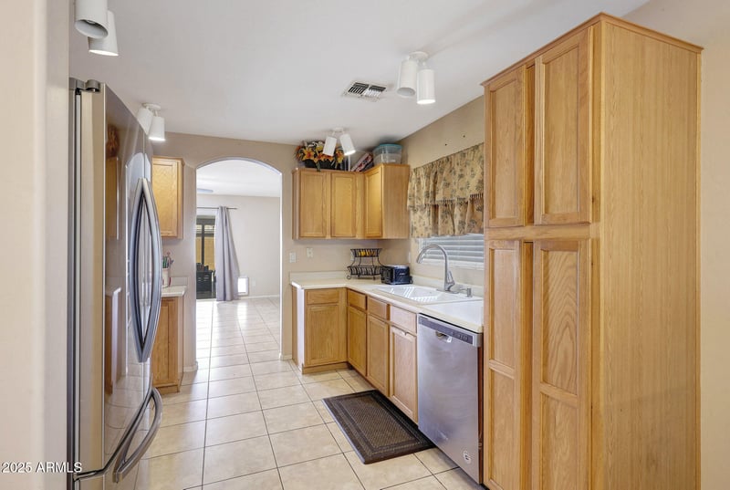 12744 Columbine Dr, El Mirage, AZ 85335