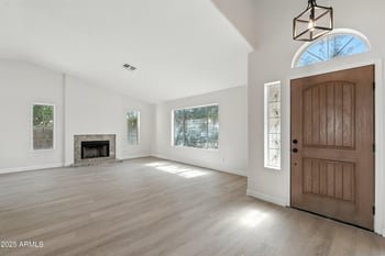 12751 85th Dr, Peoria, AZ 85381