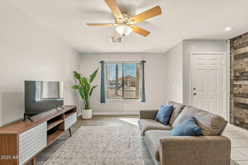 1276 Diamond Ave, Apache Junction, AZ 85120