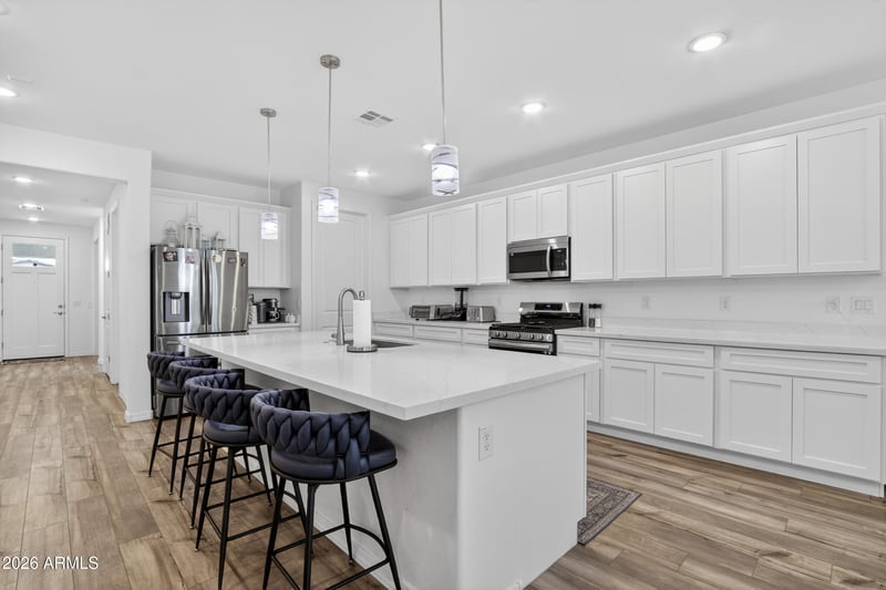 12761 W Parkway Ln, Avondale, AZ 85323