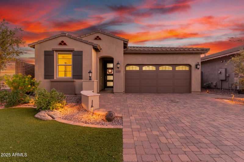 12765 Burnside Trl, Peoria, AZ 85383