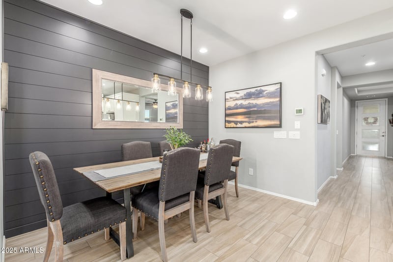 12765 Burnside Trl, Peoria, AZ 85383