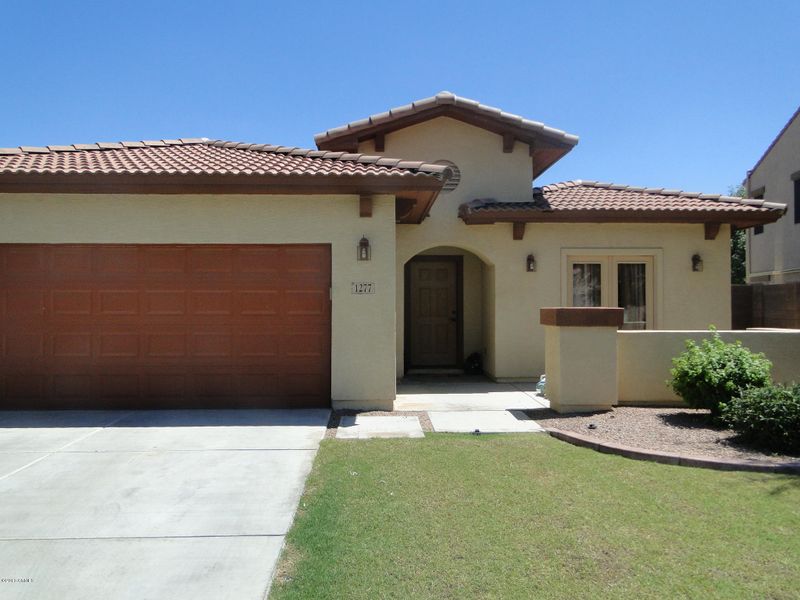 1277 E Parkview Dr, Gilbert, AZ 85295