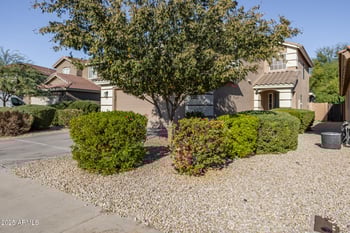 1278 Stirrup Ln, San Tan Valley, AZ 85143
