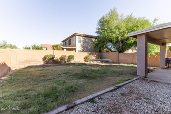 1278 Stirrup Ln, San Tan Valley, AZ 85143