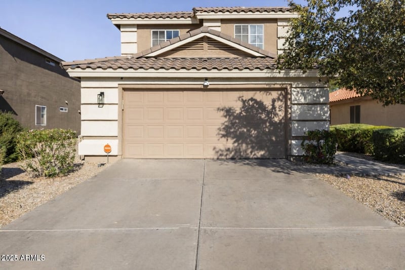 1278 Stirrup Ln, San Tan Valley, AZ 85143