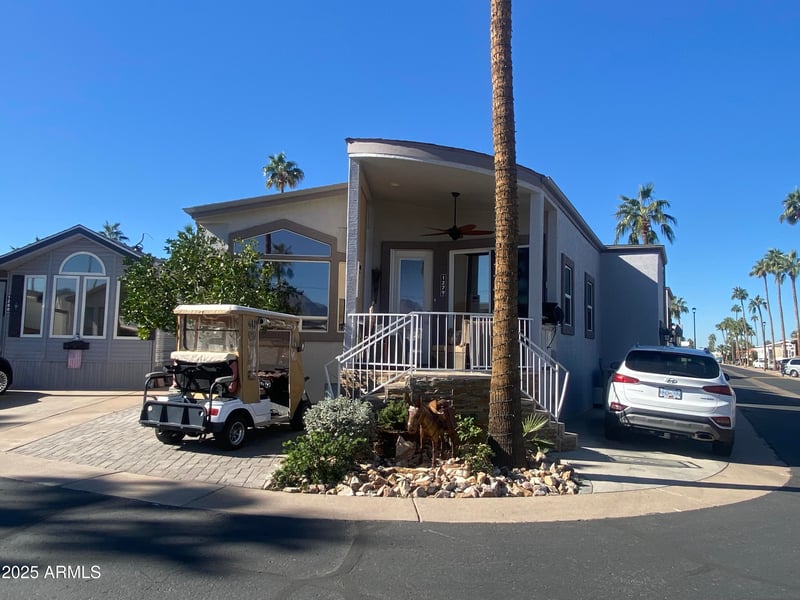 1279 Sioux Dr, Apache Junction, AZ 85119