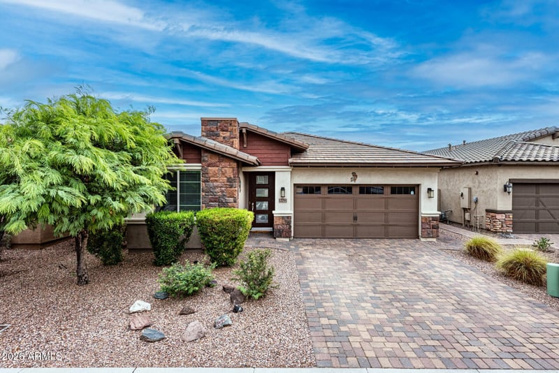 12791 W Caraveo Pl, Peoria, AZ 85383