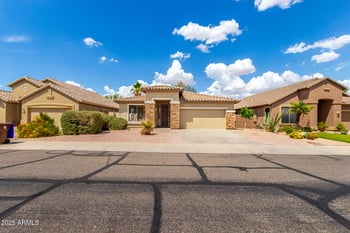 128 Canary Ct, San Tan Valley, AZ 85143
