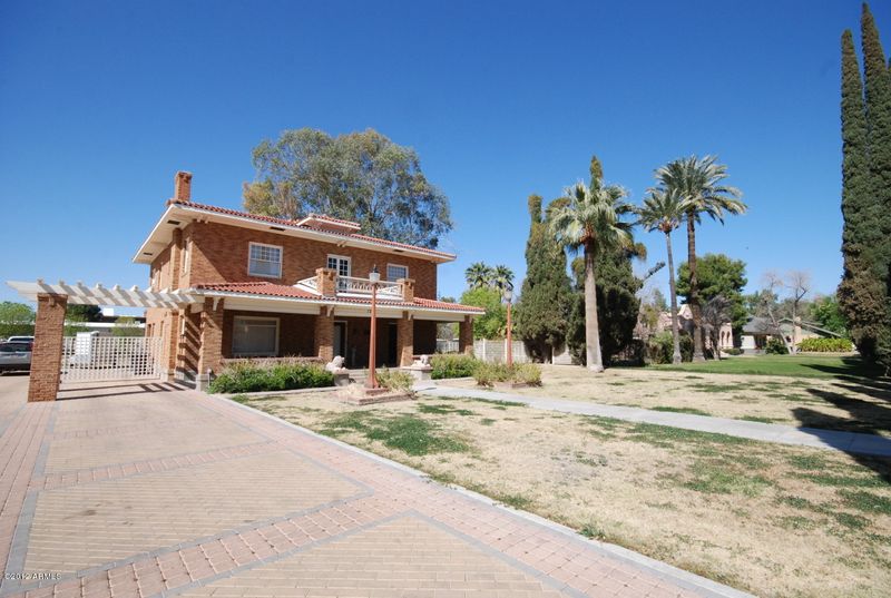 128 N Macdonald St, Mesa, AZ 85201