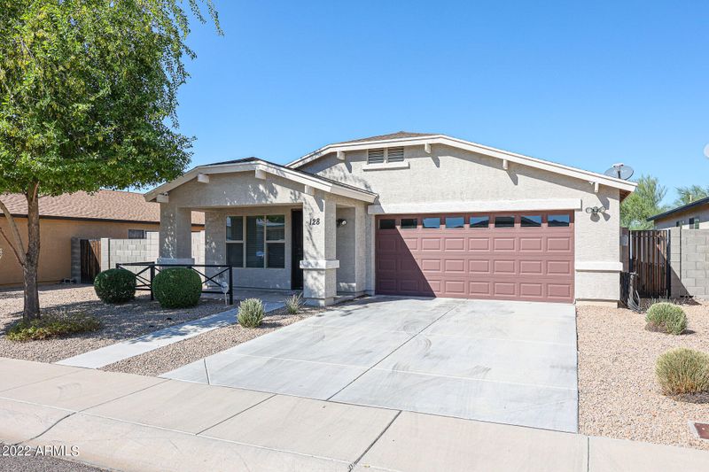 128 W Ian Dr, Phoenix, AZ 85041