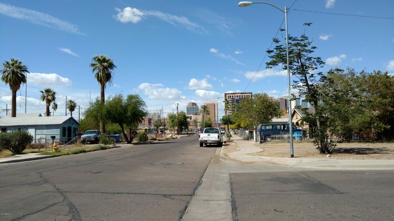 128 W Tonto St #11, Phoenix, AZ 85003