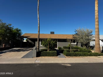 128 Winston Dr, Phoenix, AZ 85041
