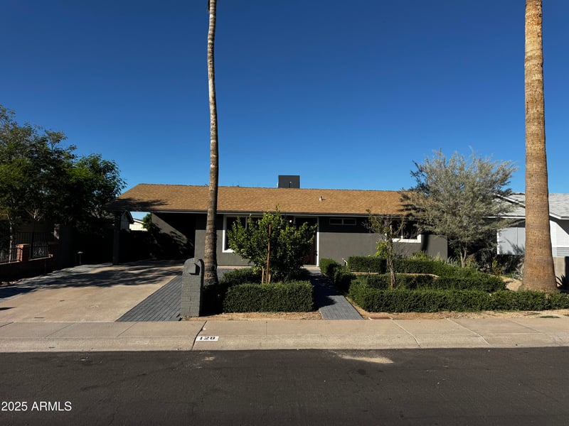 128 Winston Dr, Phoenix, AZ 85041