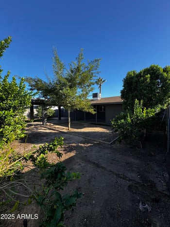 128 Winston Dr, Phoenix, AZ 85041
