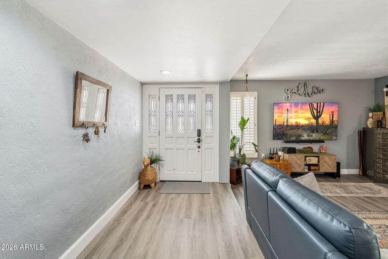 12801 15th Ave, Phoenix, AZ 85029
