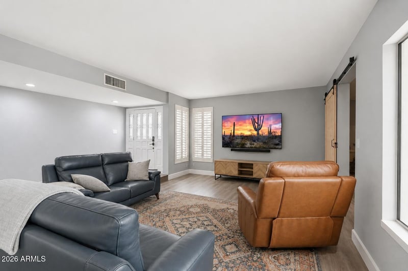 12801 15th Ave, Phoenix, AZ 85029