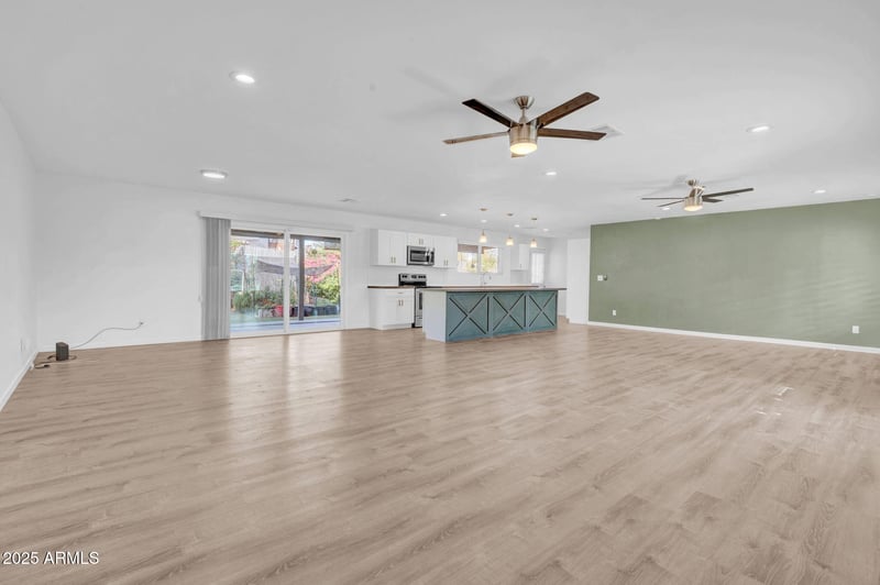12804 16th Ave, Phoenix, AZ 85029