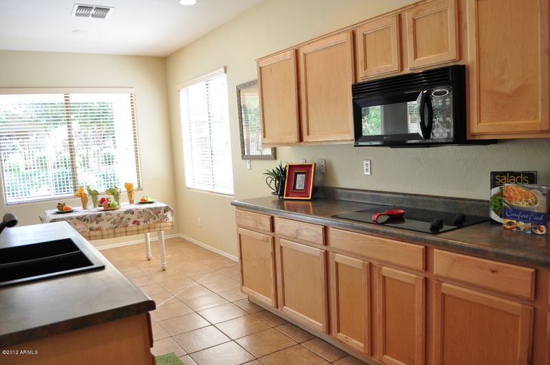 1281 E Mary Ln, Gilbert, AZ 85295