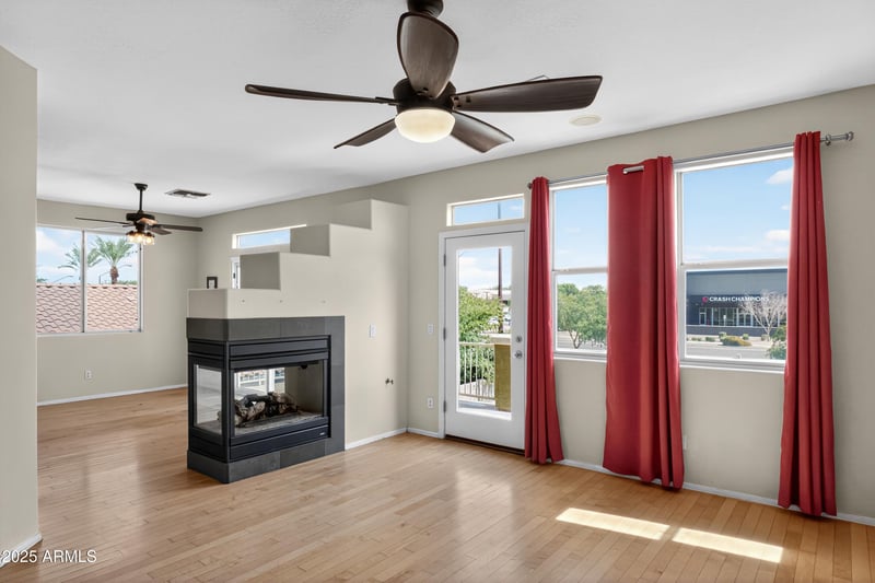 1281 Frances Ln, Gilbert, AZ 85295