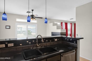 1281 Frances Ln, Gilbert, AZ 85295