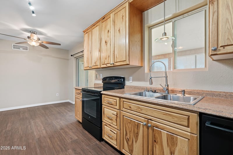1281 Delaware Dr, Apache Junction, AZ 85120