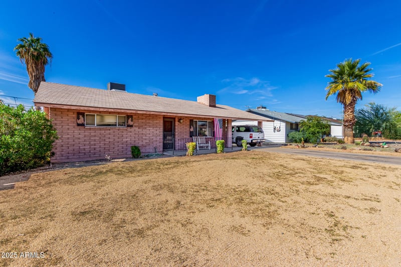 12814 112th Ave, Youngtown, AZ 85363