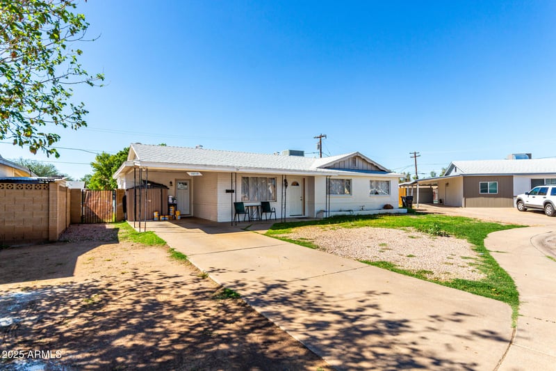 12814 29th Dr, Phoenix, AZ 85029
