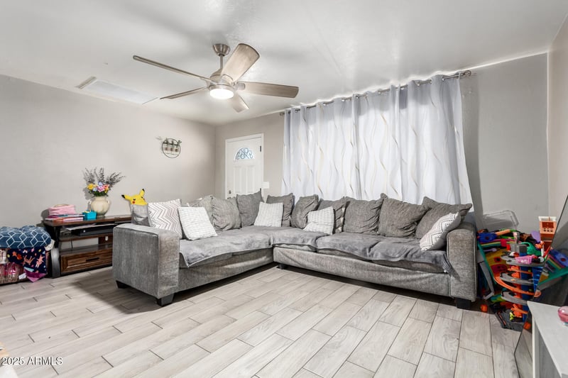 12814 29th Dr, Phoenix, AZ 85029
