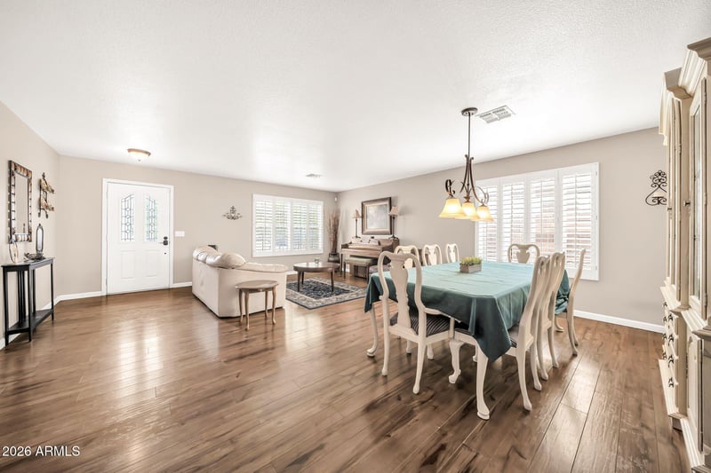 12816 N 57th Ave, Glendale, AZ 85304