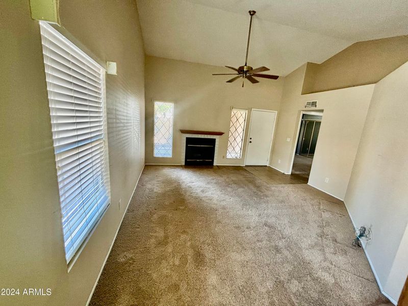 12818 S Wakial Loop, Phoenix, AZ 85044