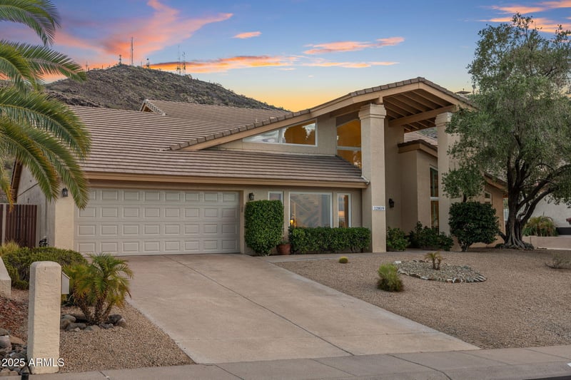 12819 8th Ave, Phoenix, AZ 85029