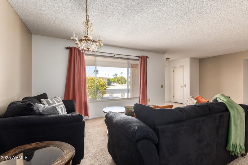 12819 Sun Valley Dr, Sun City, AZ 85351