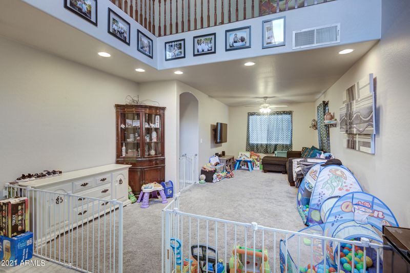 1282 E Leaf Rd, San Tan Valley, AZ 85140