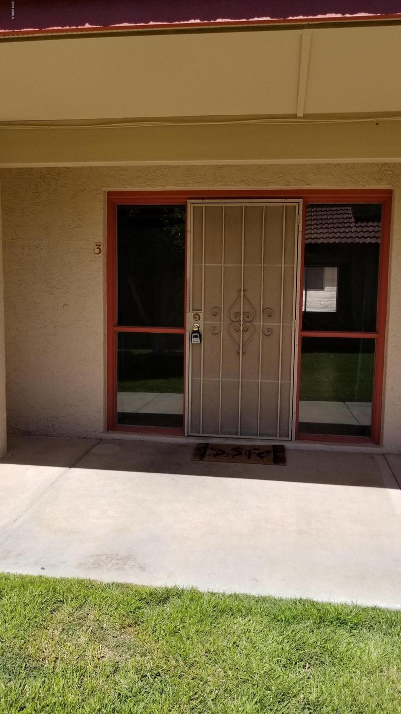12820 N 113th Ave #2, Youngtown, AZ 85363
