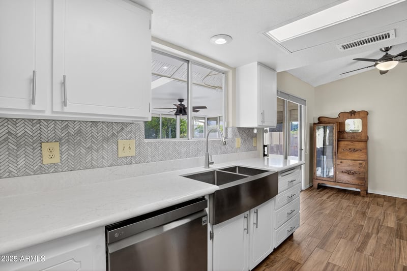 12824 Meeker Blvd, Sun City West, AZ 85375