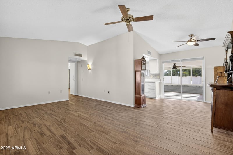 12824 Meeker Blvd, Sun City West, AZ 85375