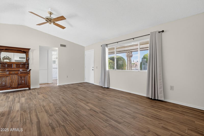 12824 Meeker Blvd, Sun City West, AZ 85375