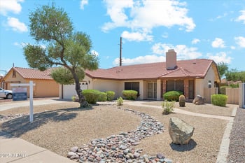 12826 40th Pl, Phoenix, AZ 85044