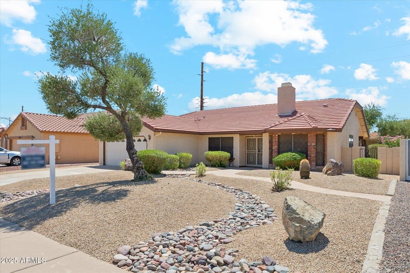 12826 40th Pl, Phoenix, AZ 85044