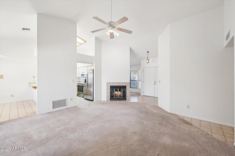12826 40th Pl, Phoenix, AZ 85044