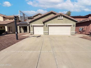 12826 Mulberry Dr, Avondale, AZ 85392