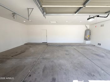 12826 Mulberry Dr, Avondale, AZ 85392