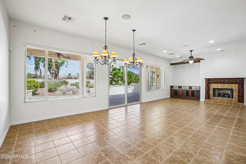 12826 W Quinto Ct, Sun City West, AZ 85375