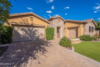 12828 Oyer Ln, Peoria, AZ 85383