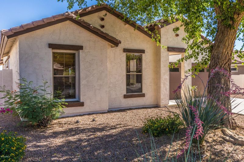 1283 E Indigo St, Gilbert, AZ 85298