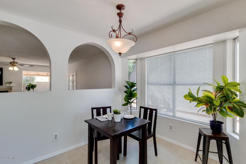 12830 S 50th Way, Phoenix, AZ 85044